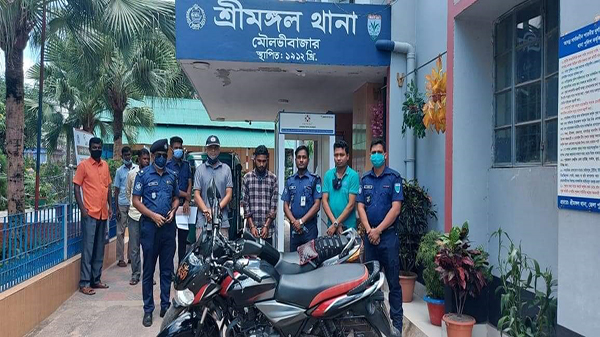 শ্রীমঙ্গলে বিশেষ অভিযানে ২টি মোটরসাইকেল সহ ১জন আটক