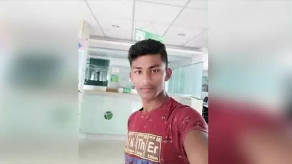 ফেসবুকে প্রধানমন্ত্রী ও সেতু মন্ত্রীকে নিয়ে বিকৃত ছবি