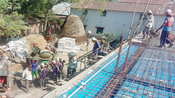 নওগাঁর আত্রাইয়ে বহলা কালী মন্দির ছাদ ঢালাই উদ্বোধন