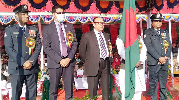 বর্ণাঢ্য আয়োজনে মুরাদনগর উপজেলার ৫০তম মহান বিজয় দিবস উদযাপন