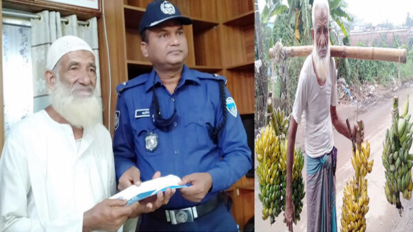 ৮০ বছরের সেই অসহায় কলা বিক্রেতার পাশে দাঁড়ালেন মুরাদনগর থানার ওসি