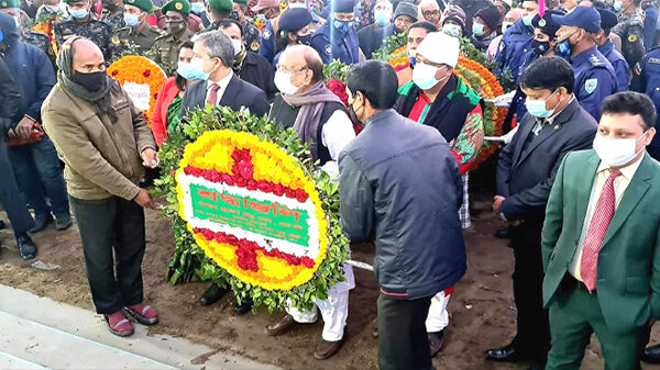 ঠাকুরগাঁওয়ে বিভিন্ন কর্মসূচির মধ্যদিয়ে বিজয় দিবস পালিত