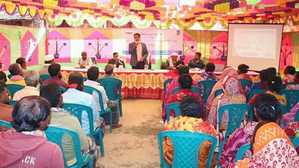 নবাবগঞ্জে মানবাধিকার এবং নারীর প্রতি সহিংসতা প্রতিরোধ বিষয়ক সেমিনার