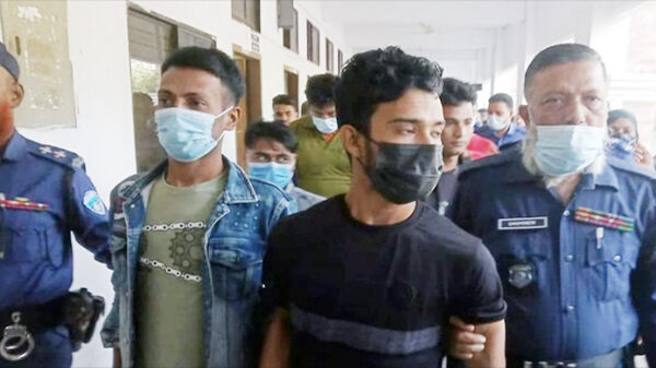 নোয়াখালীতে নারীকে বিবস্ত্র করে নির্যাতন: ১৩ আসামির ১০ বছর করে কারাদণ্ড