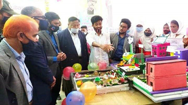 লোহাগাড়ায় ৪৩ তম জাতীয় বিজ্ঞান ও প্রযুক্তি সপ্তাহ ও বিজ্ঞান মেলার উদ্বোধন