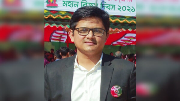 দেশের শ্রেষ্ঠ সমাজসেবা কর্মকর্তা বড়লেখার