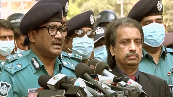 অমর একুশে উপলক্ষে শহীদ মিনারে ৬ স্তরের নিরাপত্তা থাকবে : ডিএমপি