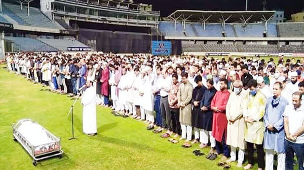 বনানী কবরস্থানে ক্রিকেটার মোশাররফ রুবেলের দাফন সম্পন্ন