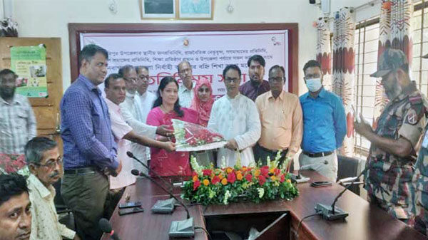 ঠাকুরগাঁওয়ের হরিপুরে নবাগত ইউএনও'র সাথে মতবিনিময় সভা