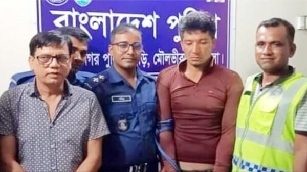 ঘাতক ছেলের শাবলের আঘাতে বাবা নিহত: ছেলে আটক