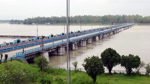 ভারী বর্ষণ ও উজানের ঢলে বাড়ছে তিস্তার পানি