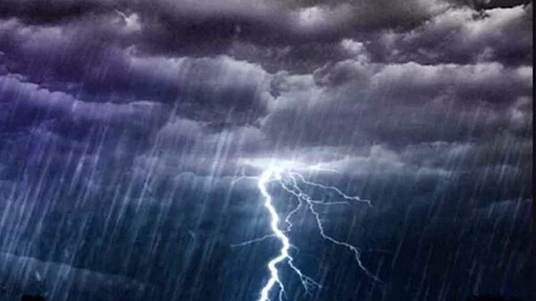 চলতি বছর ভারতে বজ্রপাতে ৯০৭ জনের মৃত্যু