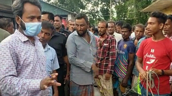 মৌলভীবাজারে কোরবানির পশুর হাটে প্রাণী সম্পদ-ভোক্তার যৌথ অভিযান