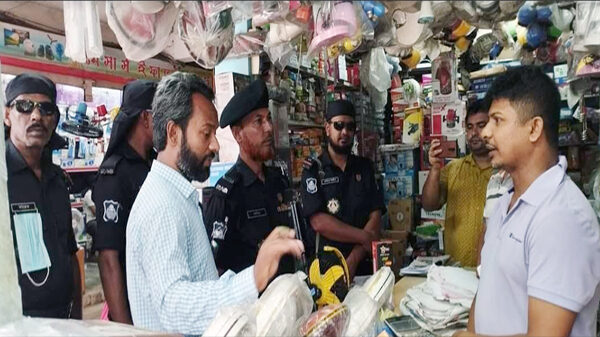 শ্রীমঙ্গলে ইলেকট্রনিক্স দোকানে ভোক্তা-অধিকারের অভিযান