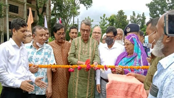 মৌলভীবাজারে সপ্তাহব্যাপী বৃক্ষ মেলার উদ্বোধন