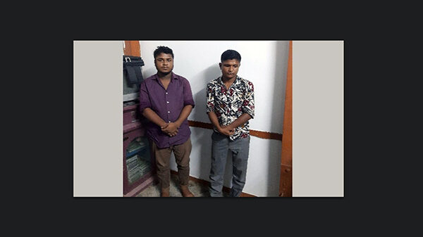 মৌলভীবাজারের কমলগঞ্জ উপজেলার লাউয়াছড়া জাতীয় উদ্যানে ঘুরতে আসা দম্পতিকে উত্যক্ত করা এবং তাদের কাছ থেকে টাকা ছিনতায়ের