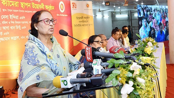 নারীর নিরাপত্তা নিশ্চিতে সব বাসে থাকবে সিসি টিভি