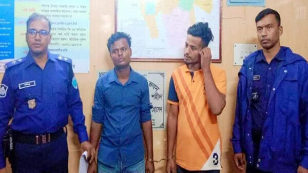 বাড়ি থেকে বের হয়ে গনধর্ষণের শিকার কিশোরী; আটক ২