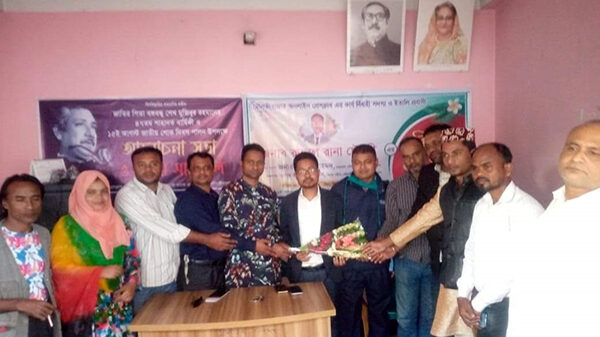 মৌলভীবাজার অনলাইন প্রেসক্লাবের কার্যনির্বাহী সদস্যের বিদায়ী সংবর্ধনা