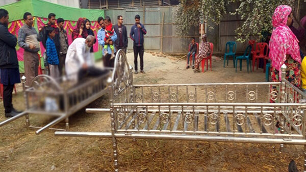নীলফামারীর ডোমারে ৫ ঘন্টার ব্যবধানে স্বামী-স্ত্রীর মৃত্যু