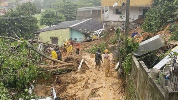 ব্রাজিলে ভয়াবহ ভূমিধসে ৮ জন নিহত